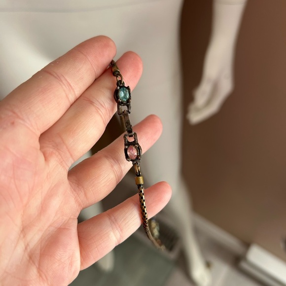 HOLLYCRAFT 1950 brass vintage jewelry set with matching earrings ๐ - Picture 9 of 14